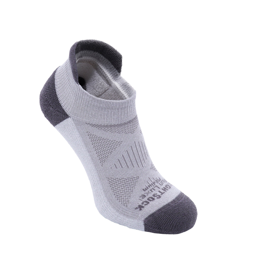 Run Luxe, Single Layer, Tab, Titanium.