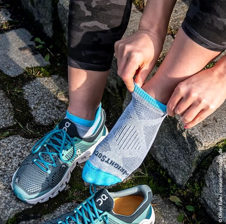 Coolmesh II Women's Blister-Free Tab Socks Wrightsock